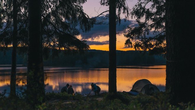 Camping Trip: Waterproofing the Tent