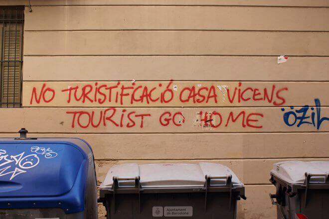 Protest Signs: Touristification, No Thanks