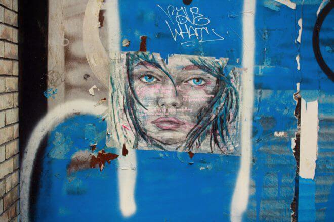 Street Art in Barcelona: Looking Blue