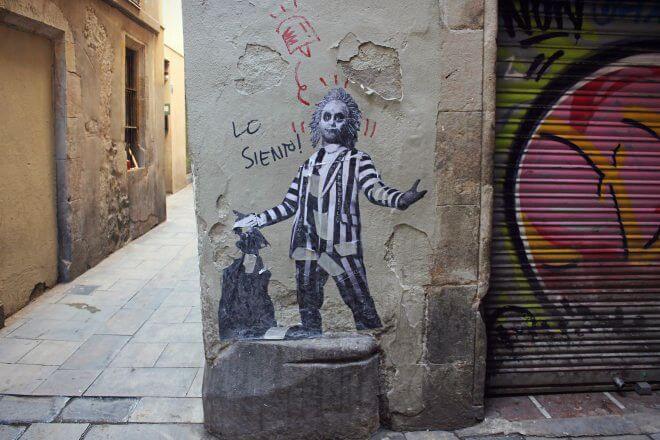 Street Art in Barcelona: Lo Siento! (Sorry)