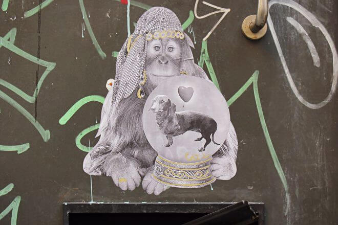 Street Art in Barcelona: Eternal Love by CAZ.L